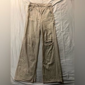 Pacsun Women’s Beige “Wide Leg Carpenter” Jeans